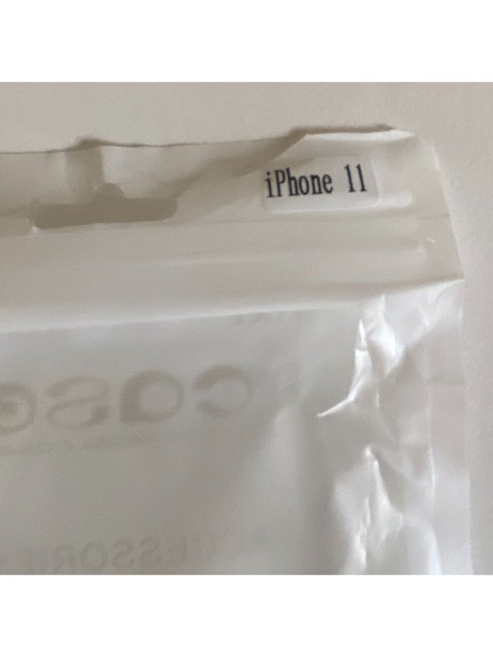 J. West Apple iPhone 11 Soft Shell Case-Floral Pattern-New - Picture 3 of 3